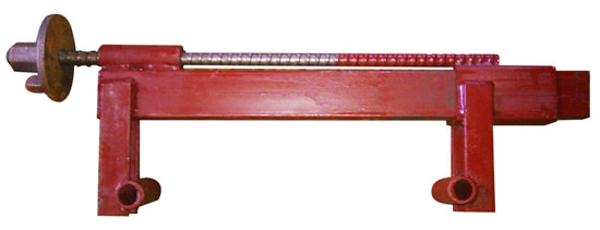 zamok_dlya_opalubki_universal